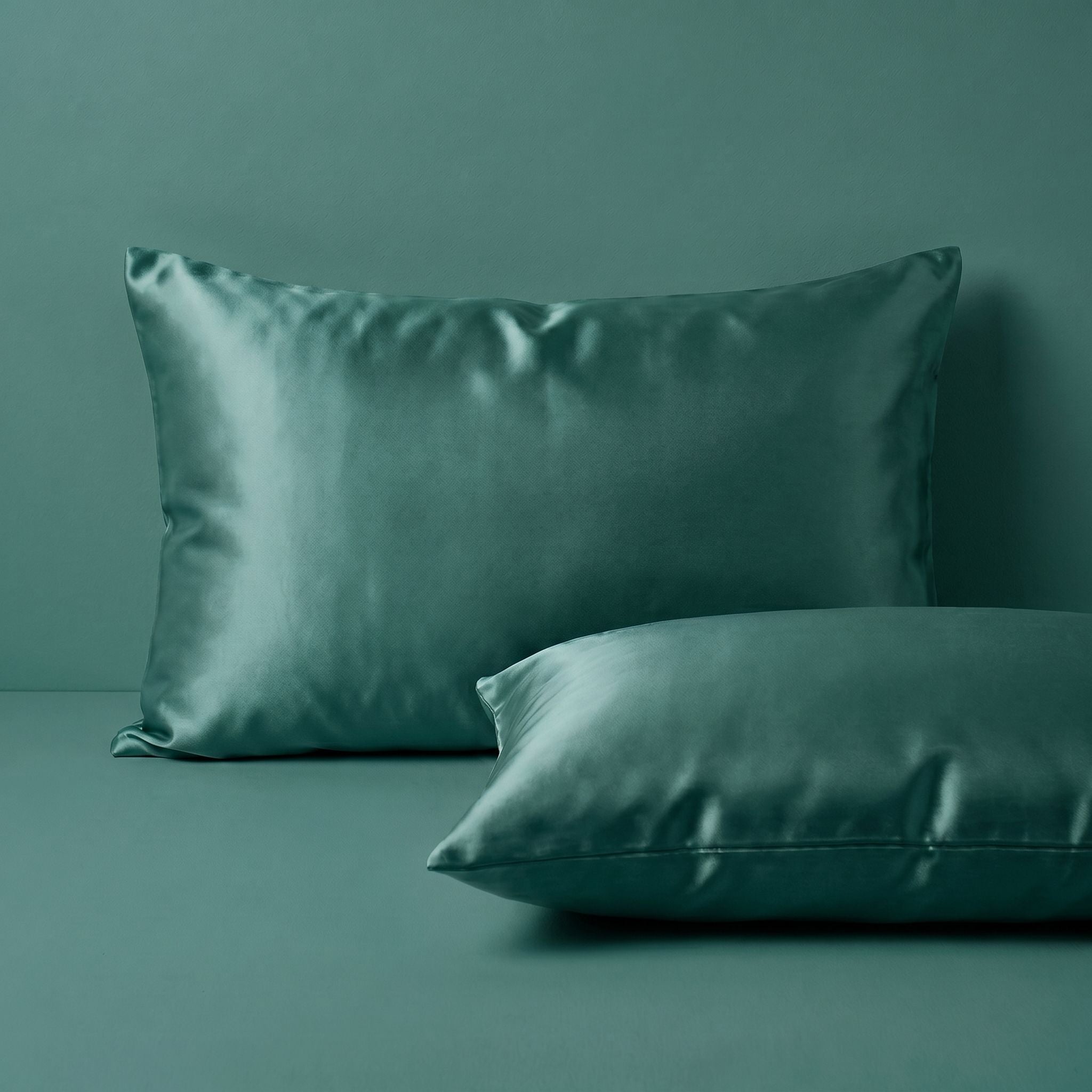The Silk Pillowcase Duo — Mulberry Beauty Sleep Set